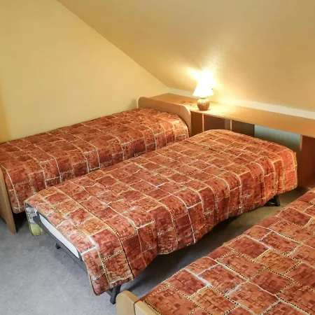 アパート Jaune Et Rose-4 By Interhome