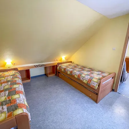 Jaune Et Rose-4 By Interhome マルコルスハイム